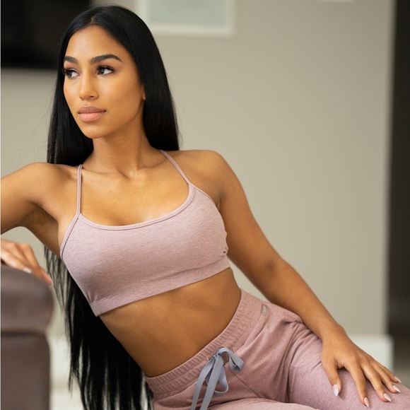 Bombshell Sportswear Relax Sports bra - Picture 1 of 5
